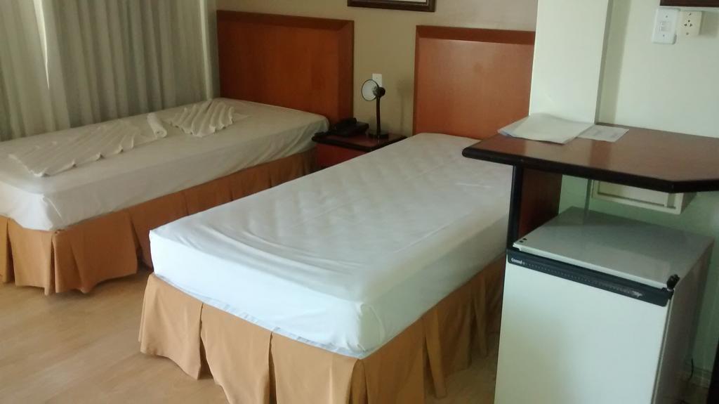 Geneviee Palace Hotel Ponta Grossa  Cameră foto